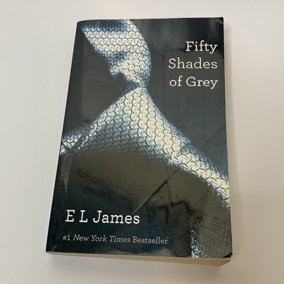Fifty Shades Of Gray BUNDLE | Party Board Game | Shades of Grey & Shades Darker - Picture 10 of 12